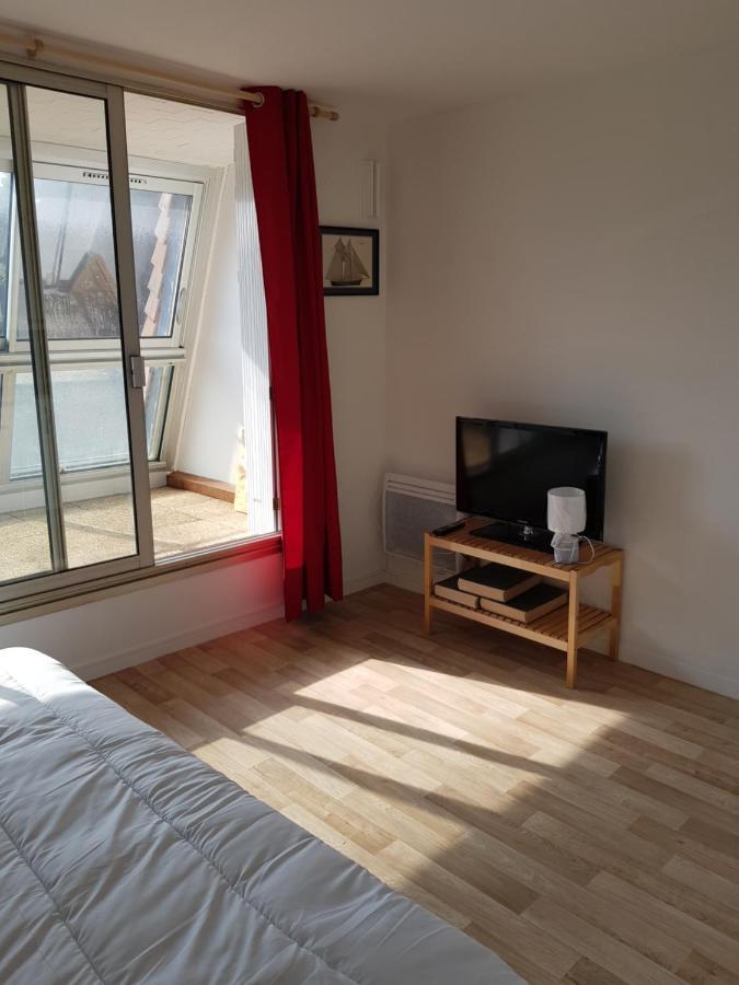 Appartement studio front de mer à Ouistreham Extérieur photo